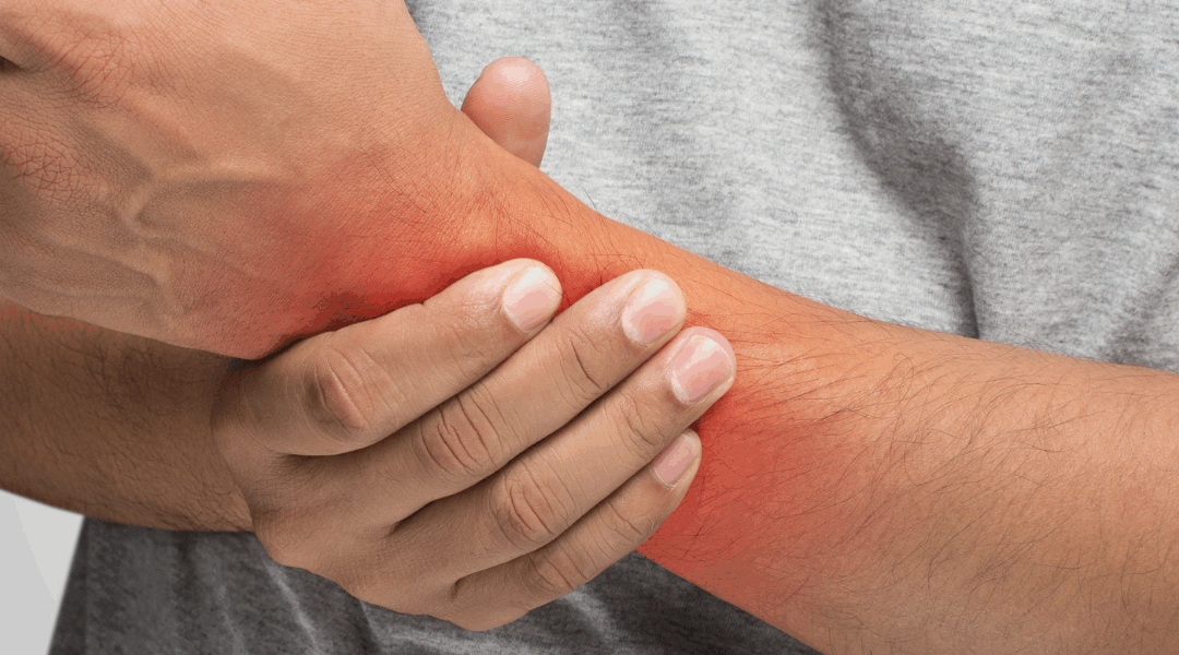 Douleur musculaire ou articulaire : comment faire la différence ?
